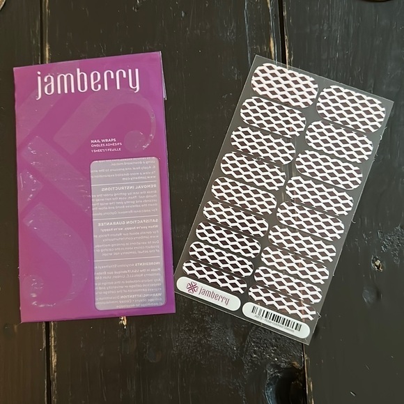 JAMBERRY Nail Wraps - Rose Colored Glasses - Picture 2 of 9